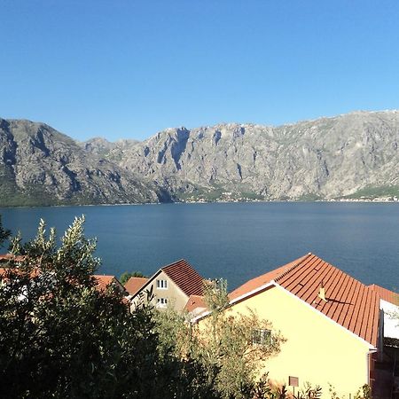 Guest House Pajovic Kotor Eksteriør bilde