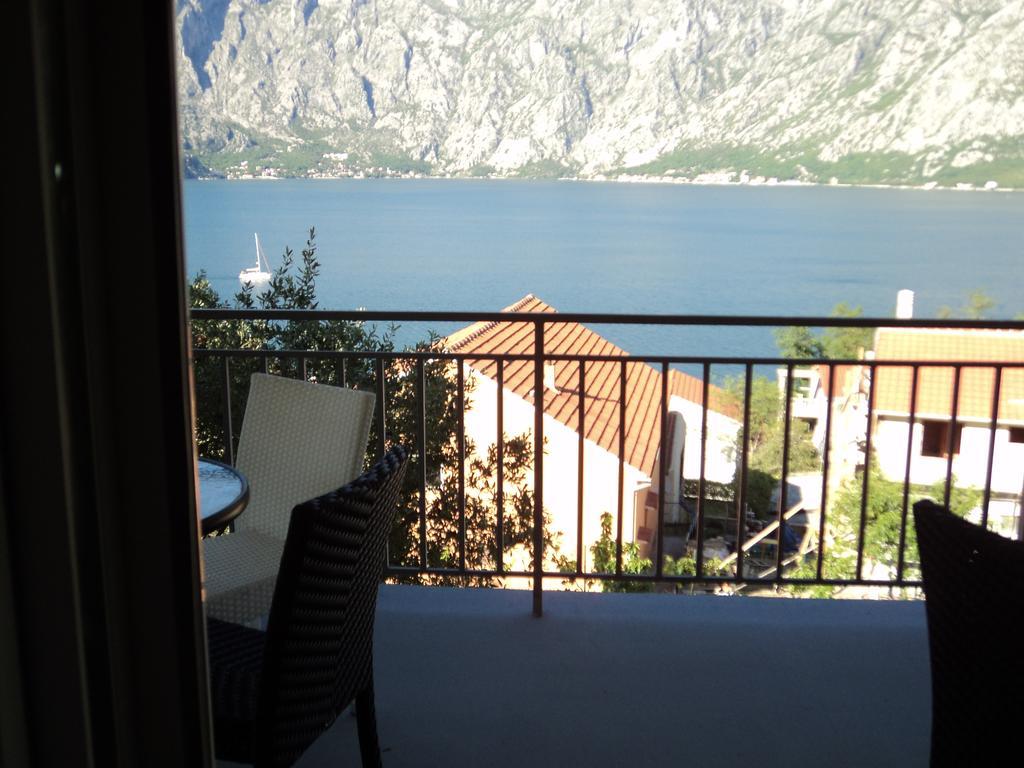 Guest House Pajovic Kotor Eksteriør bilde