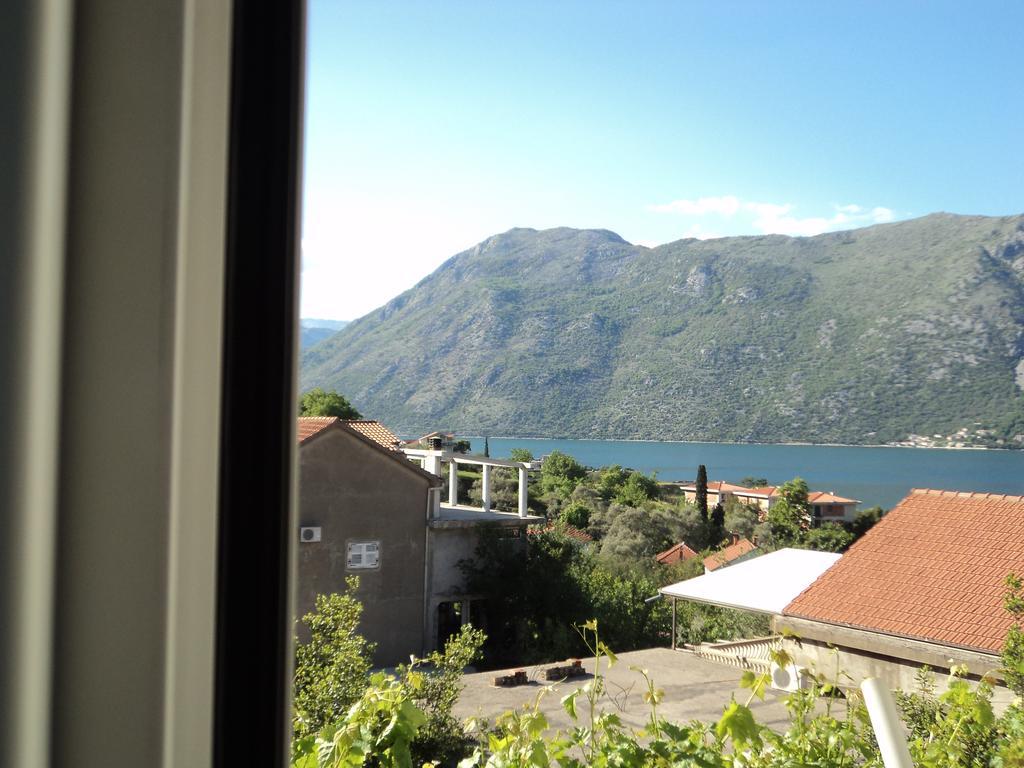 Guest House Pajovic Kotor Eksteriør bilde