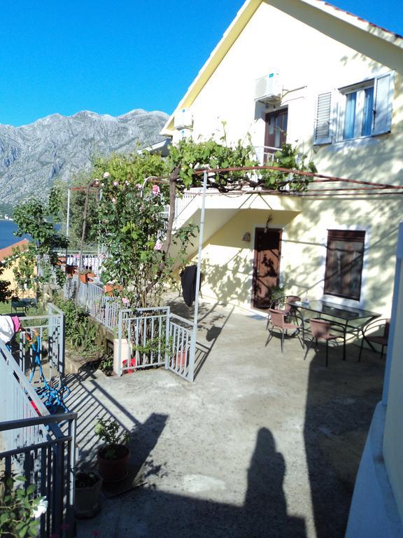 Guest House Pajovic Kotor Eksteriør bilde